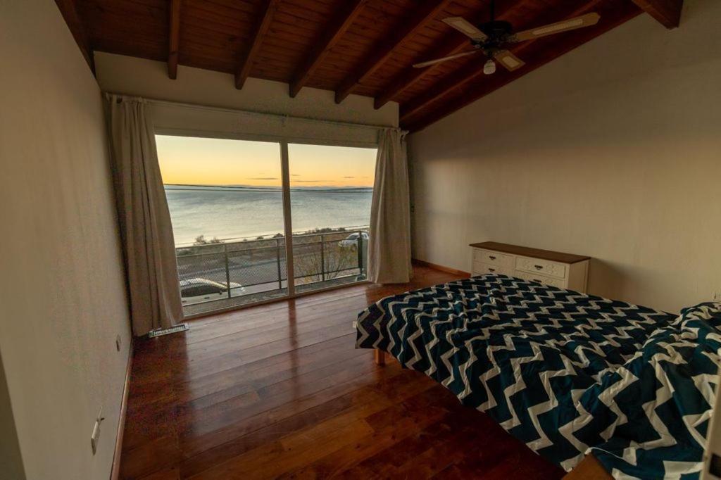 La Veleta Hotel Puerto Madryn Buitenkant foto