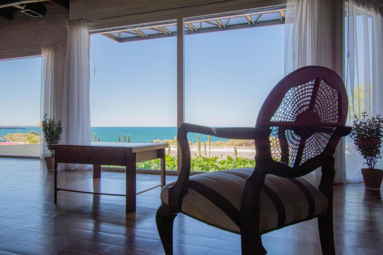 La Veleta Hotel Puerto Madryn Buitenkant foto
